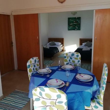 Poseidon Holiday Guesthouse Жирье Экстерьер фото